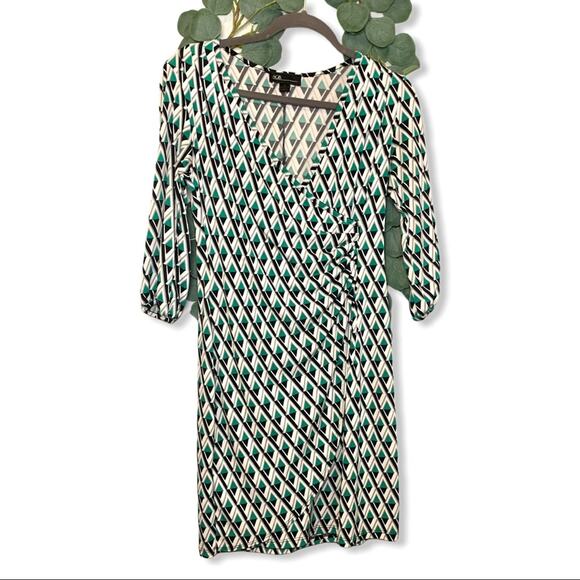 AGB Geometric Triangle Green Faux Wrap Dress Small - Picture 1 of 10